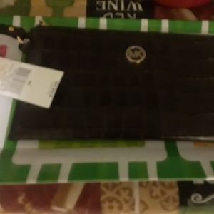 Michael Kor small purse